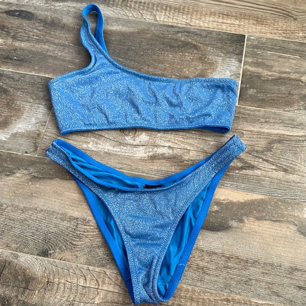 triangl bikini